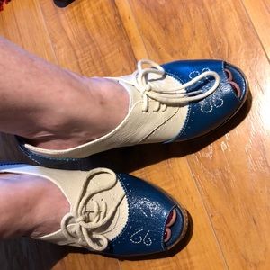 Anthropologie leather open toed booties size 7